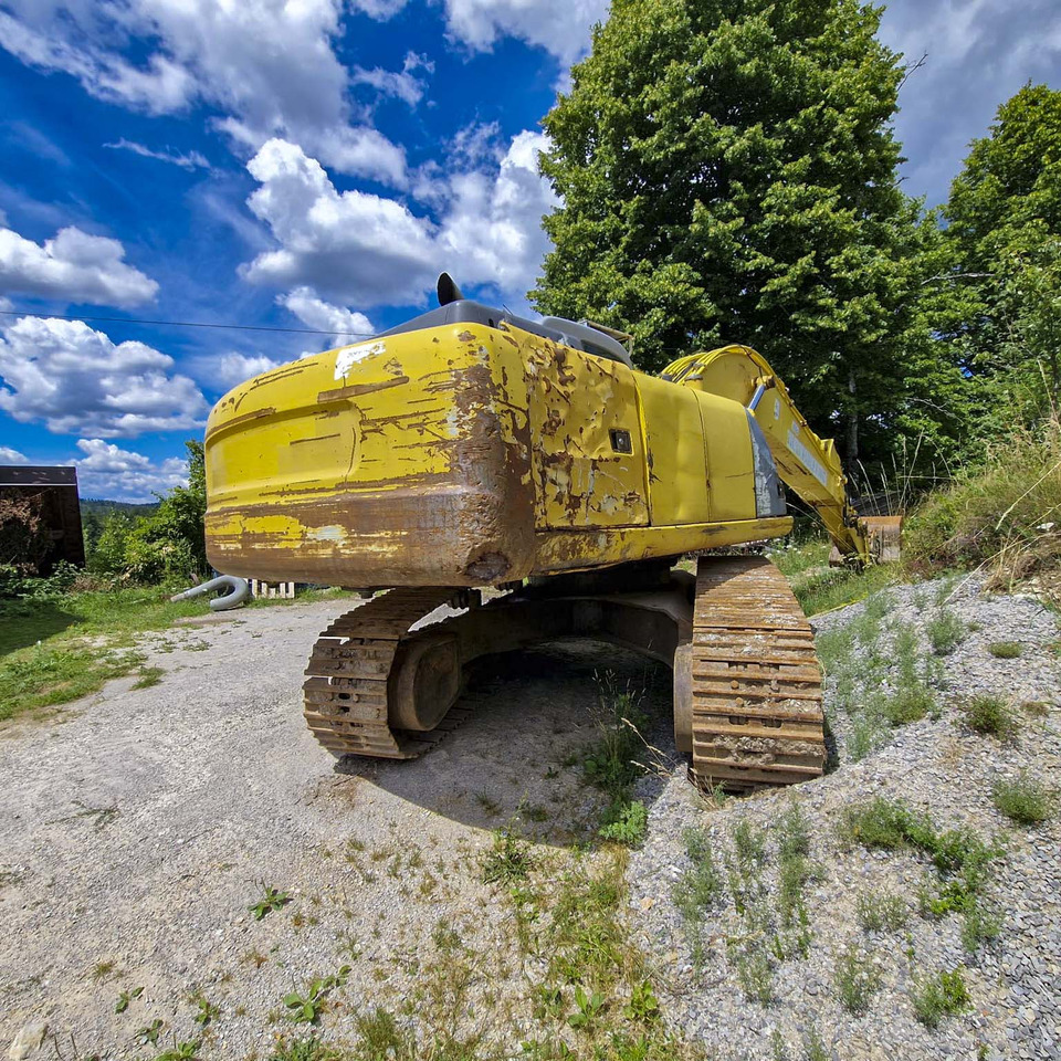 New Holland Kobelco E215 - Rupsgraafmachine: afbeelding 5 New Holland Kobelco E215 - Rupsgraafmachine: afbeelding 5