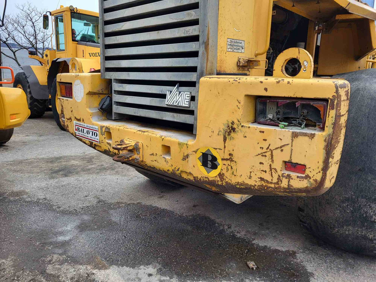 Volvo counterweight - Onderdelen voor Lader: afbeelding 1 Volvo counterweight - Onderdelen voor Lader: afbeelding 1