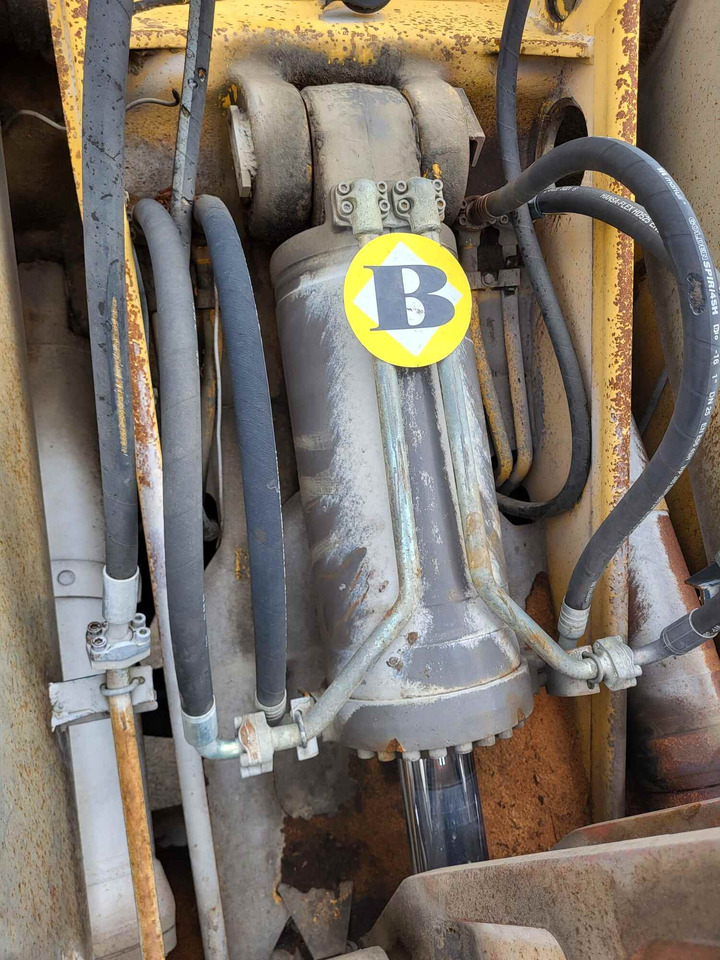 Volvo tilt cylinder - Onderdelen voor Lader: afbeelding 2 Volvo tilt cylinder - Onderdelen voor Lader: afbeelding 2