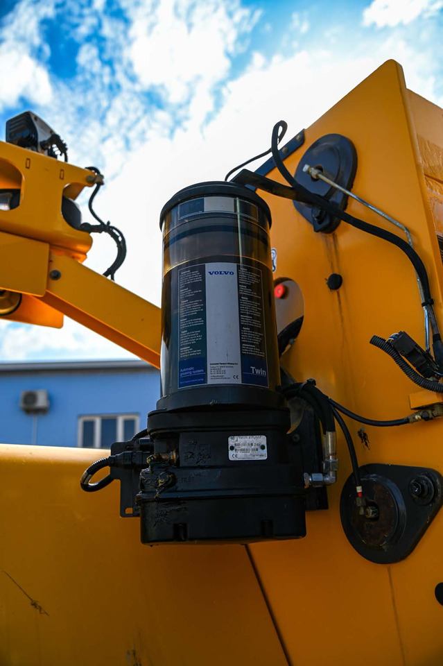 Leasing VOLVO L180H VOLVO L180H: afbeelding 36