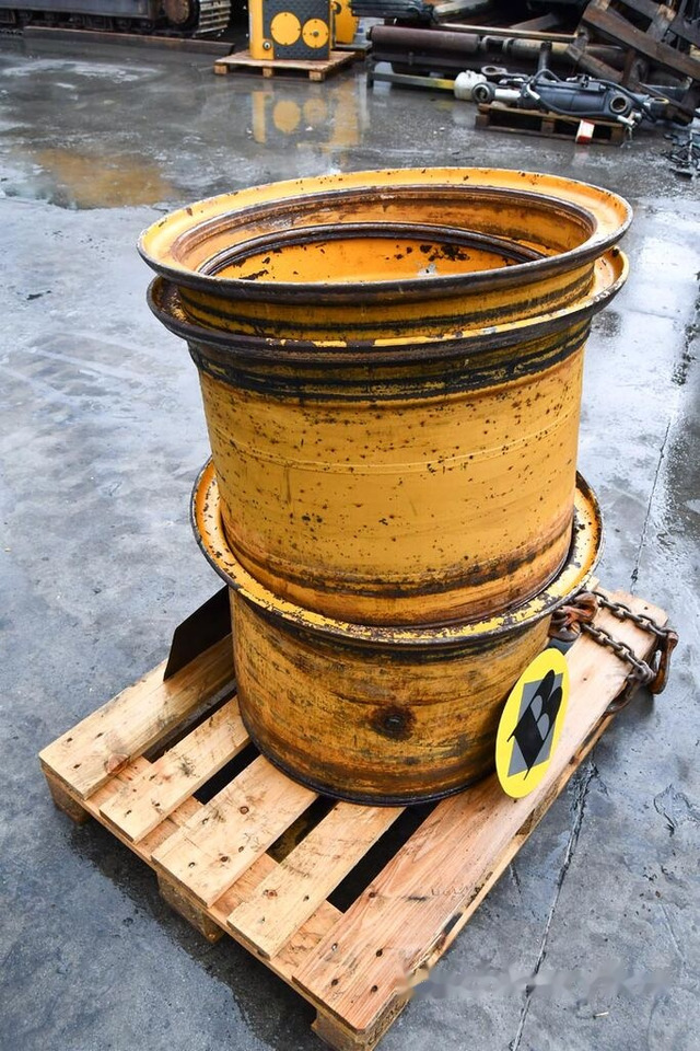 Volvo 4400, 6300, L90, L90B, L70 - Velg: afbeelding 3 Volvo 4400, 6300, L90, L90B, L70 - Velg: afbeelding 3