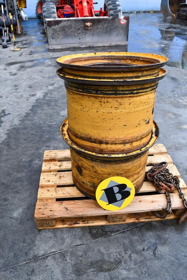 Volvo 4400, 6300, L90, L90B, L70 - Velg: afbeelding 2 Volvo 4400, 6300, L90, L90B, L70 - Velg: afbeelding 2