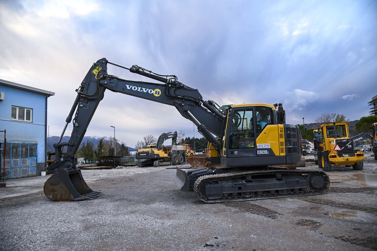 Volvo ECR235EL - Rupsgraafmachine: afbeelding 3 Volvo ECR235EL - Rupsgraafmachine: afbeelding 3