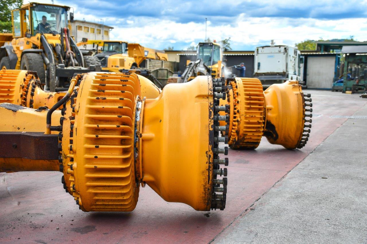 Volvo L350F - As en onderdelen voor Wiellader: afbeelding 5 Volvo L350F - As en onderdelen voor Wiellader: afbeelding 5