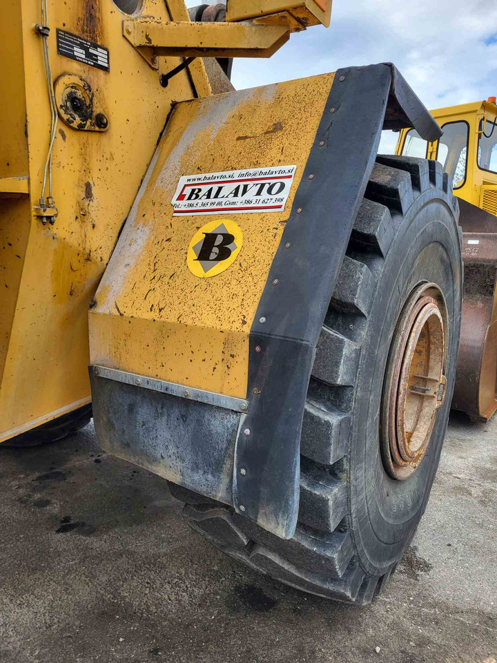 Volvo front fenders - Spatbord voor Lader: afbeelding 1 Volvo front fenders - Spatbord voor Lader: afbeelding 1