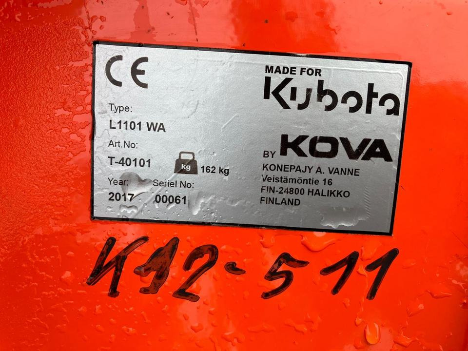 Sneeuwblazer Kubota Kova Anbau-Schneefräse L1101 WA für Kleintraktor 1,12m: afbeelding 6 Sneeuwblazer Kubota Kova Anbau-Schneefräse L1101 WA für Kleintraktor 1,12m: afbeelding 6