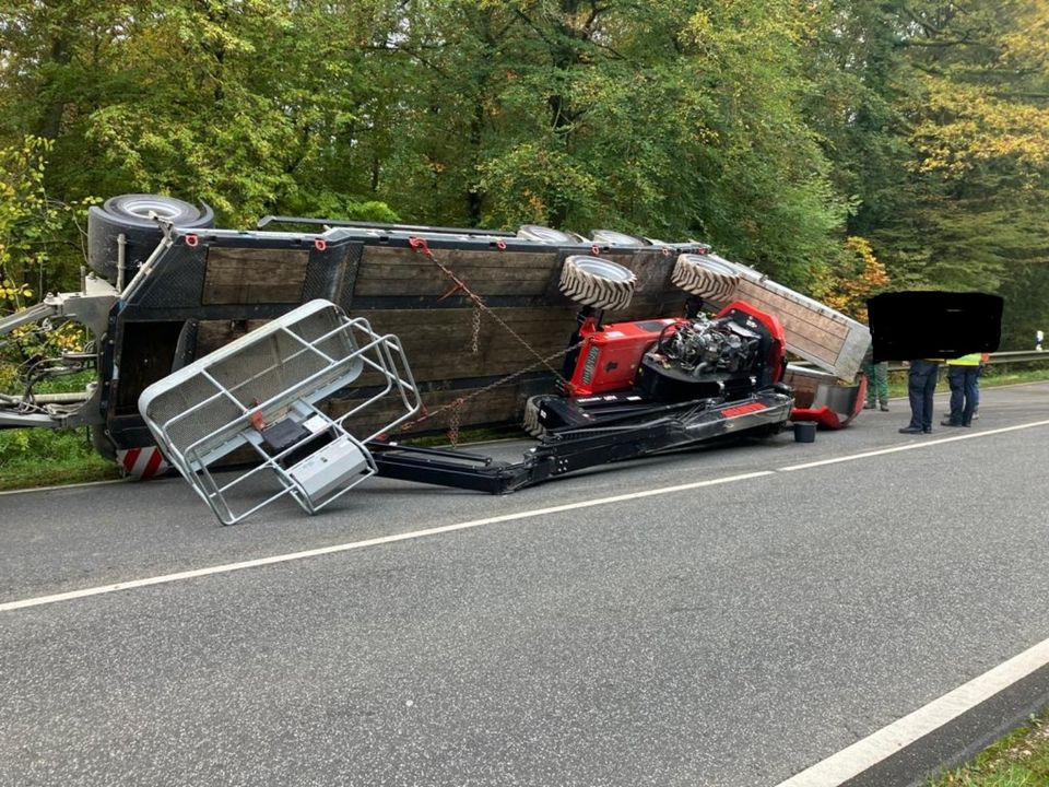 Manitou Arbeitsbühne 180 ATJ Unfallschaden Teleskopbühne - Knikarmhoogwerker: afbeelding 1 Manitou Arbeitsbühne 180 ATJ Unfallschaden Teleskopbühne - Knikarmhoogwerker: afbeelding 1