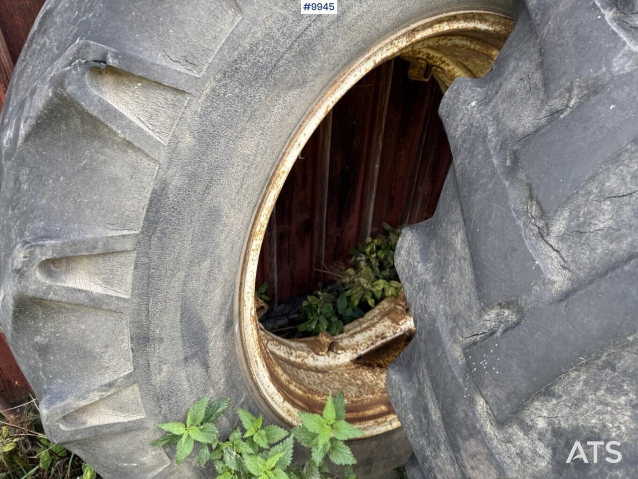 2 tractor tires with rims and rings - Complete wiel voor Tractor: afbeelding 5 2 tractor tires with rims and rings - Complete wiel voor Tractor: afbeelding 5