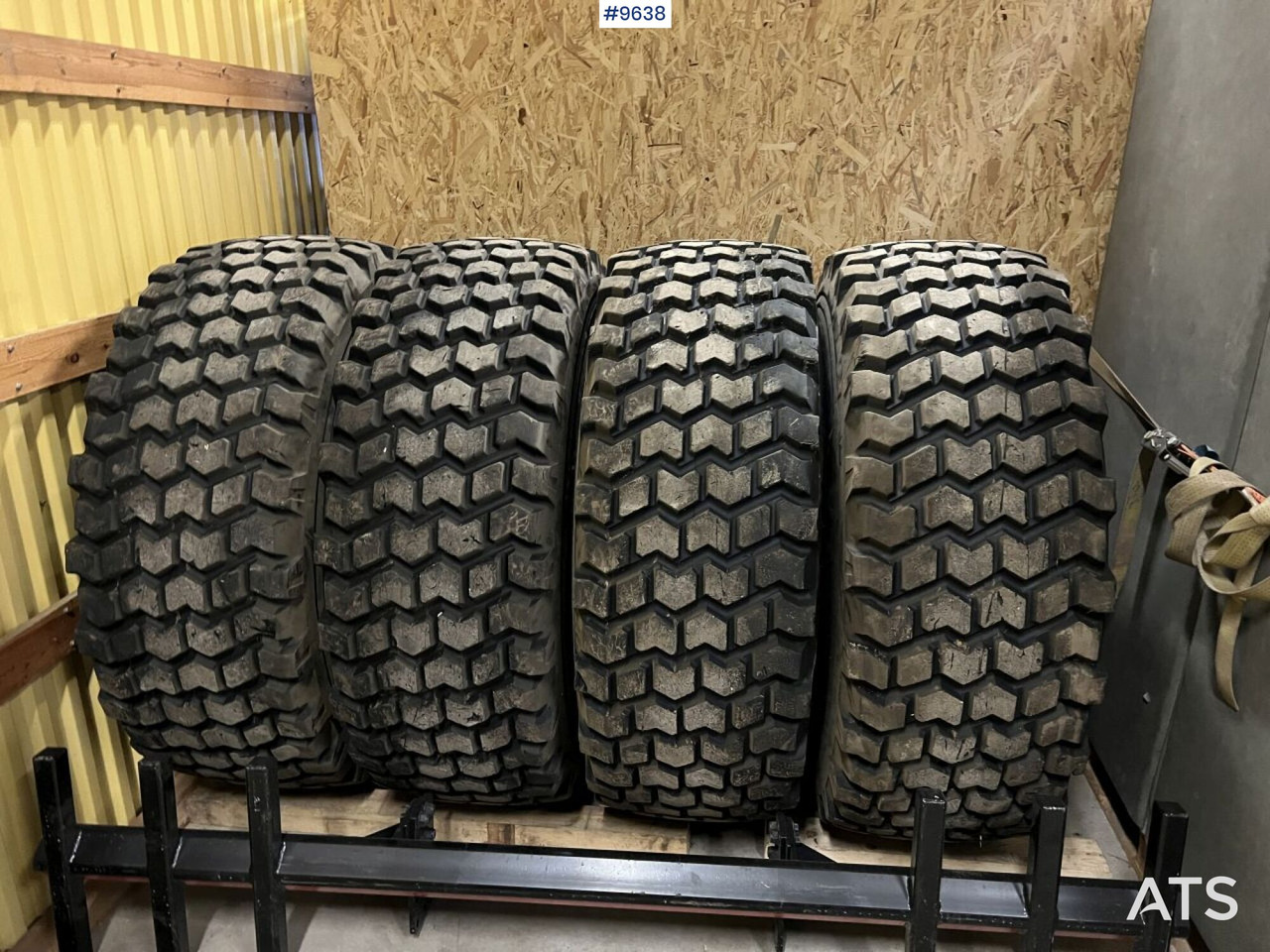 4 Nokian 20.5R25 tires on rims - Complete wiel voor Bouwmachine: afbeelding 3 4 Nokian 20.5R25 tires on rims - Complete wiel voor Bouwmachine: afbeelding 3