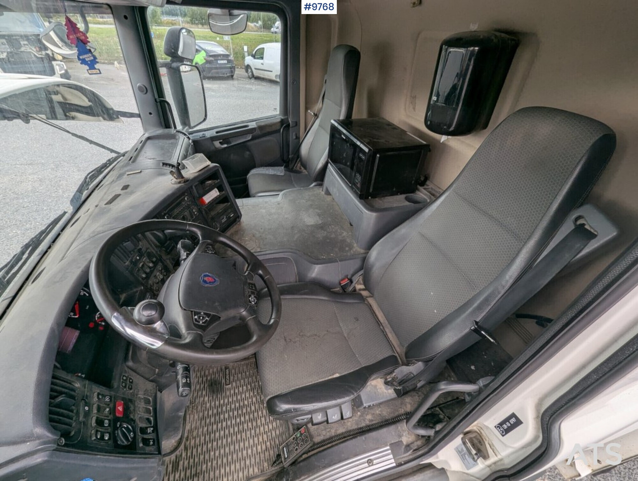 Box Truck Scania P280 4X2 with tail lift - Bakwagen: afbeelding 5 Box Truck Scania P280 4X2 with tail lift - Bakwagen: afbeelding 5