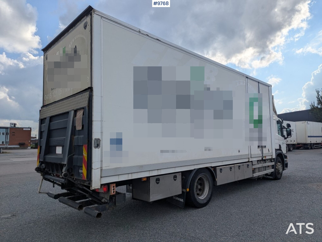 Box Truck Scania P280 4X2 with tail lift - Bakwagen: afbeelding 4 Box Truck Scania P280 4X2 with tail lift - Bakwagen: afbeelding 4