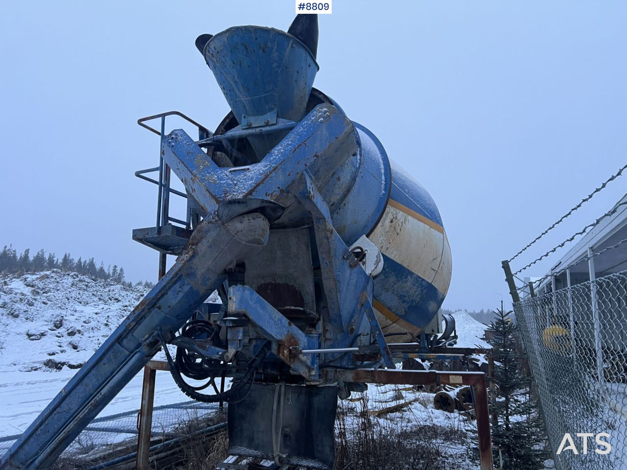 Concrete rotator 6 m3 with Laxo attachment - Mixeropbouw: afbeelding 2 Concrete rotator 6 m3 with Laxo attachment - Mixeropbouw: afbeelding 2