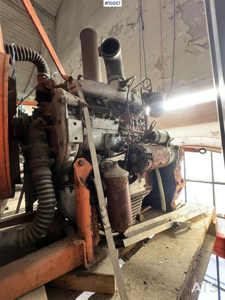 D4 Perkins diesel engine for threshing machine - Motor voor Bouwmachine: afbeelding 4 D4 Perkins diesel engine for threshing machine - Motor voor Bouwmachine: afbeelding 4