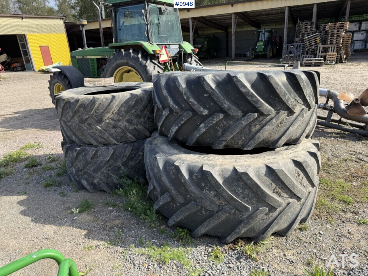 Däck till traktor Michelin fram och bak - Band voor Tractor: afbeelding 1 Däck till traktor Michelin fram och bak - Band voor Tractor: afbeelding 1