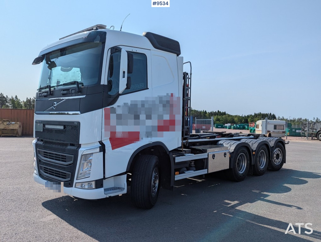Hooklift Truck Volvo FH540 8x4 (SEE VIDEO) - Haakarmsysteem vrachtwagen: afbeelding 1 Hooklift Truck Volvo FH540 8x4 (SEE VIDEO) - Haakarmsysteem vrachtwagen: afbeelding 1