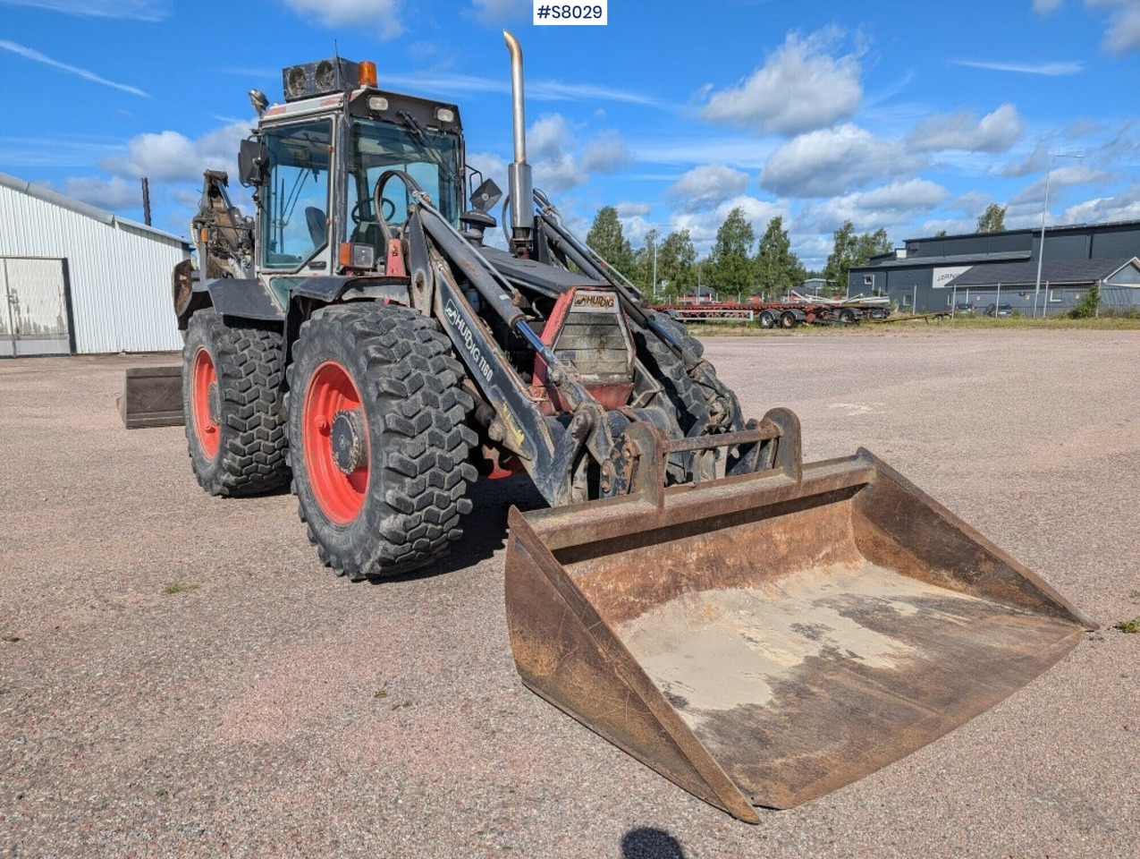 Huddig 1160 Backhoe loader - SEE VIDEO - Graaflaadmachine: afbeelding 3 Huddig 1160 Backhoe loader - SEE VIDEO - Graaflaadmachine: afbeelding 3