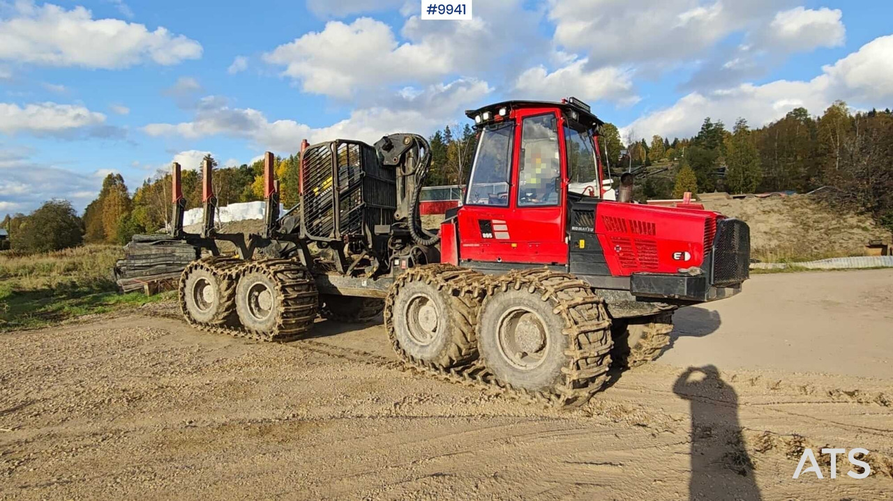 Komatsu 895 Forwarder (VIDEO) - Forwarder: afbeelding 2 Komatsu 895 Forwarder (VIDEO) - Forwarder: afbeelding 2