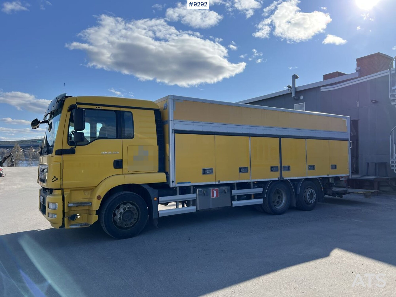 MAN TGM 26.340 6X2 Box truck - Bakwagen: afbeelding 1 MAN TGM 26.340 6X2 Box truck - Bakwagen: afbeelding 1