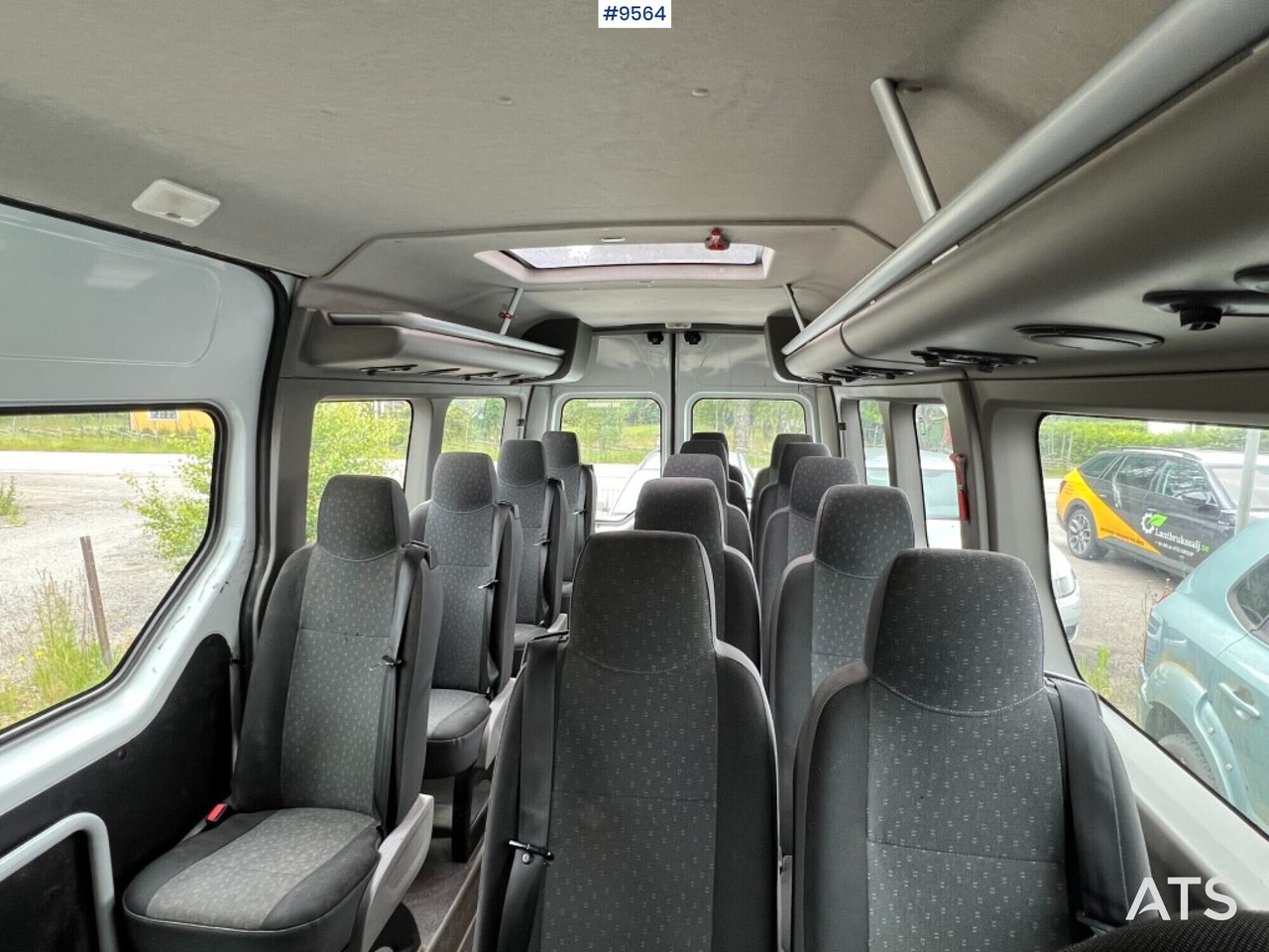 Minibus, Personenvervoer Minibus - 16-seater bus - Opel Movano: afbeelding 11