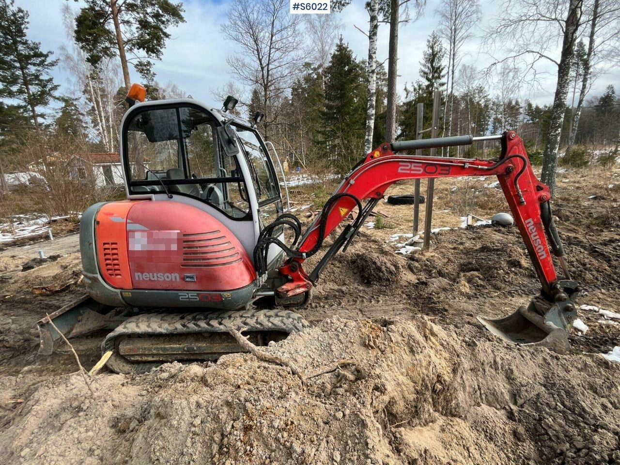 Neuson 2503 RD Mini Excavator - Graafmachine: afbeelding 2 Neuson 2503 RD Mini Excavator - Graafmachine: afbeelding 2
