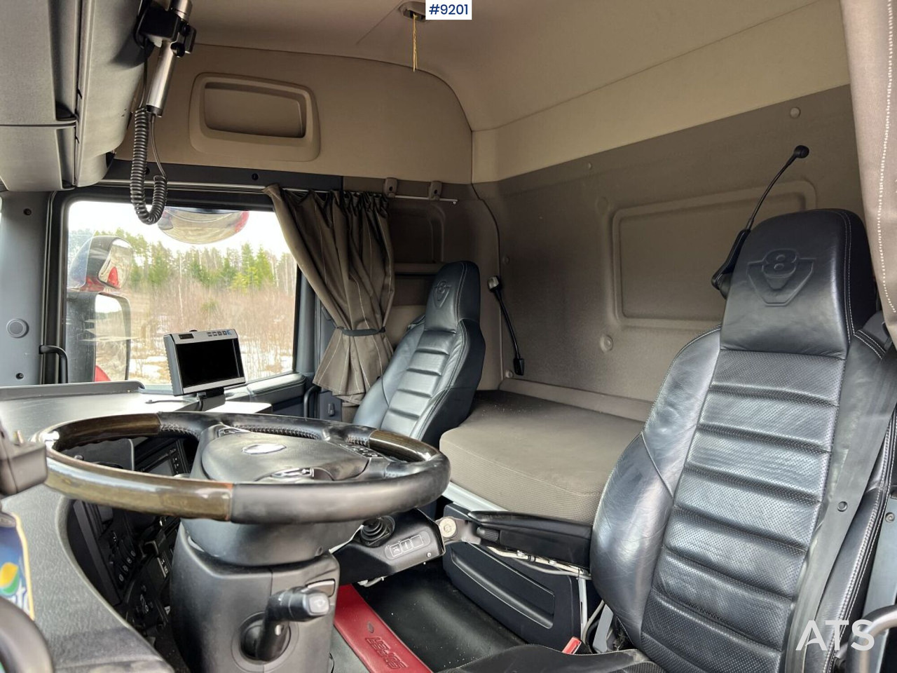 Kipper vrachtwagen Scania R520 Tipper truck with plow equipment and underbite: afbeelding 6