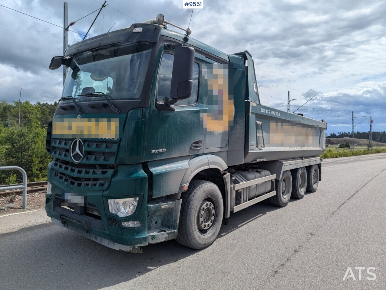 Tipper truck Mercedes Benz Arocs 3253 with Zetterberg flatbed - Kipper vrachtwagen: afbeelding 1 Tipper truck Mercedes Benz Arocs 3253 with Zetterberg flatbed - Kipper vrachtwagen: afbeelding 1