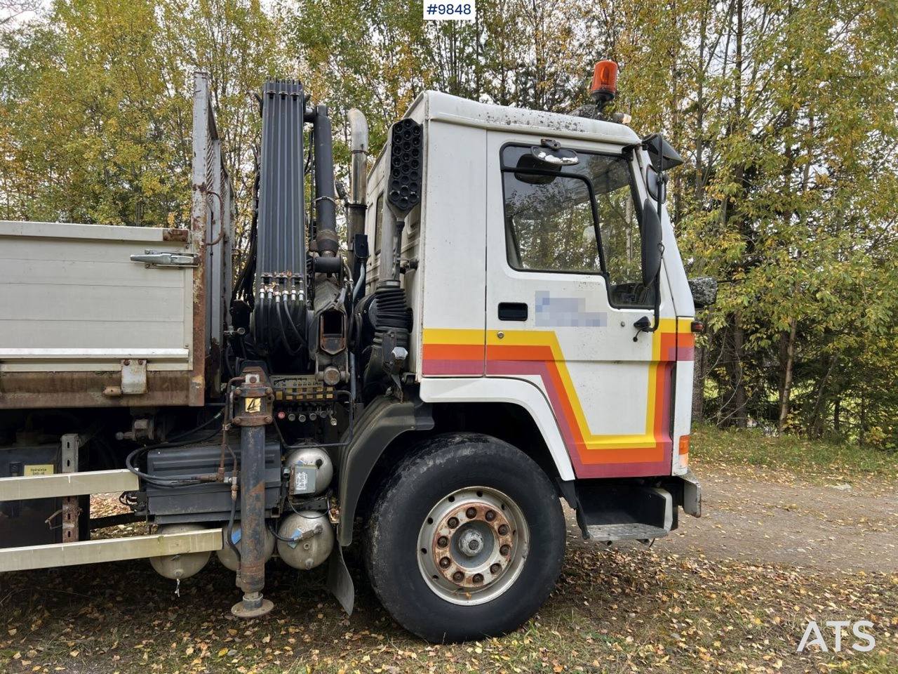 VOLVO FL7 4X2 Crane truck/Dump truck with Hiab071 crane - Kipper vrachtwagen, Kraanwagen: afbeelding 4 VOLVO FL7 4X2 Crane truck/Dump truck with Hiab071 crane - Kipper vrachtwagen, Kraanwagen: afbeelding 4