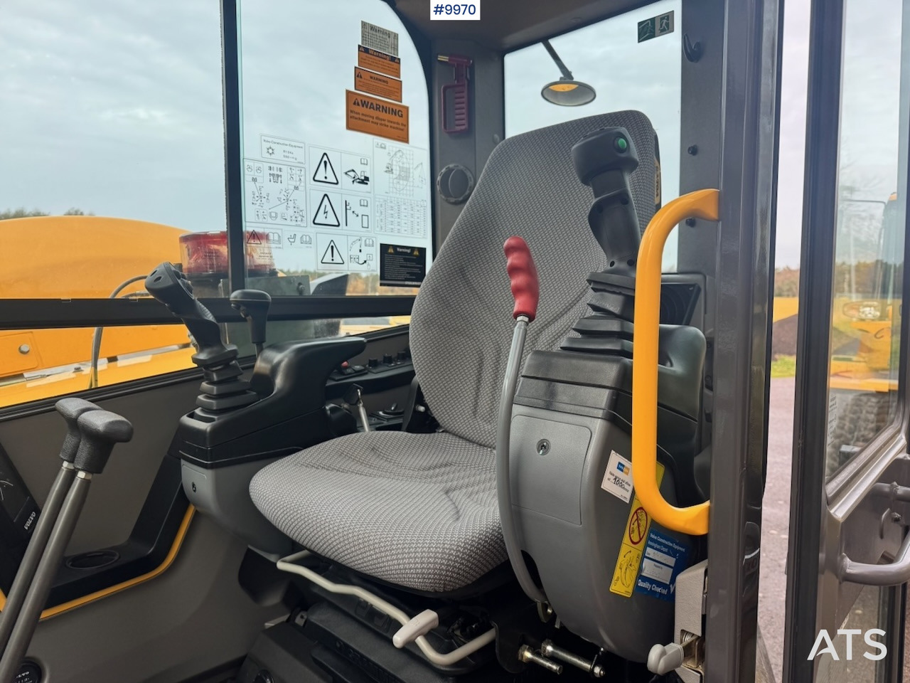 Volvo ECR88D crawler excavator with rotor tilt, 3 buckets, and ripper. 910 hours! - Rupsgraafmachine: afbeelding 5 Volvo ECR88D crawler excavator with rotor tilt, 3 buckets, and ripper. 910 hours! - Rupsgraafmachine: afbeelding 5