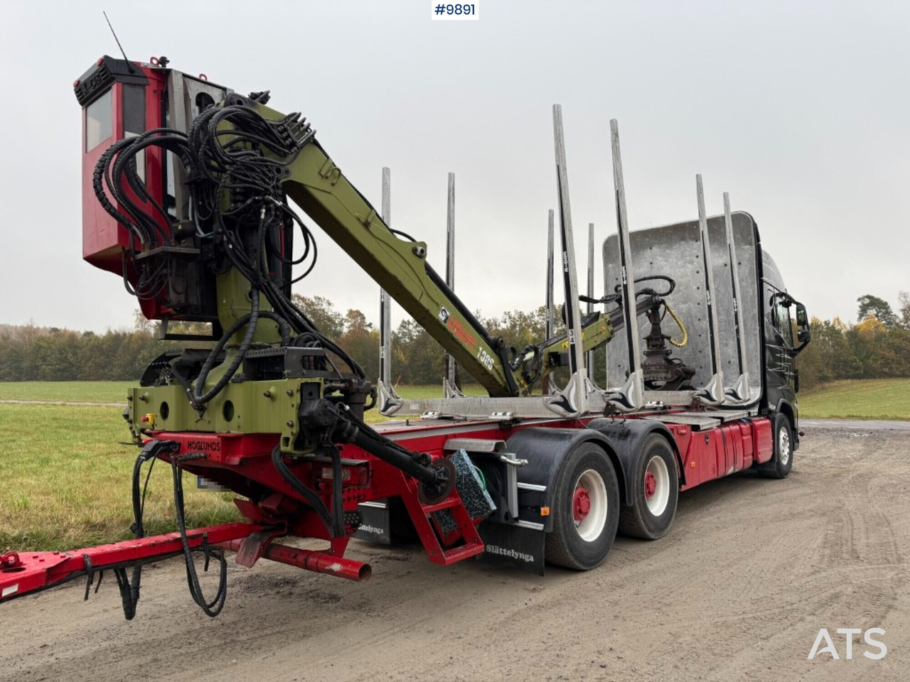 Volvo FH64 R Timber truck, trailer and crane - Houttransport, Kraanwagen: afbeelding 2 Volvo FH64 R Timber truck, trailer and crane - Houttransport, Kraanwagen: afbeelding 2