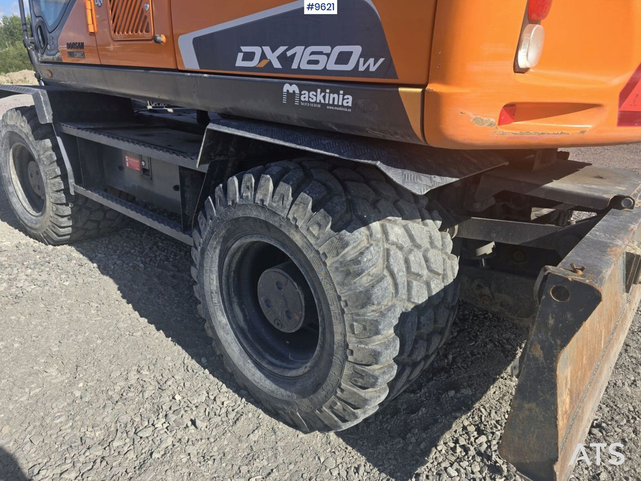 Mobiele graafmachine Wheeled Excavator Doosan DX160W with attachment and trailer: afbeelding 15