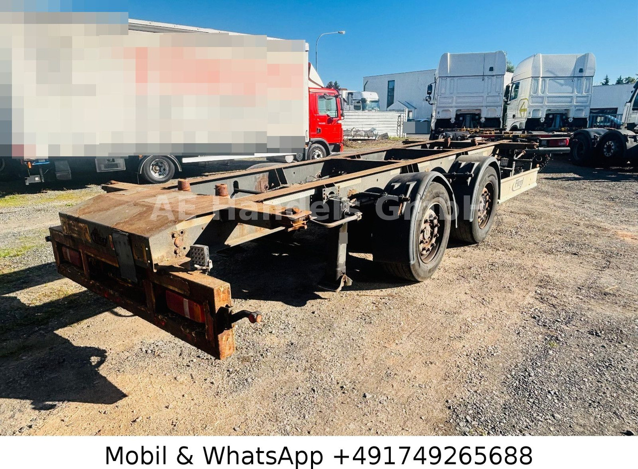 Fliegl TWP 180 Tandem BDF Tiefgekoppelt *Scheibenbremse - Containertransporter/ Wissellaadbak aanhangwagen: afbeelding 3 Fliegl TWP 180 Tandem BDF Tiefgekoppelt *Scheibenbremse - Containertransporter/ Wissellaadbak aanhangwagen: afbeelding 3