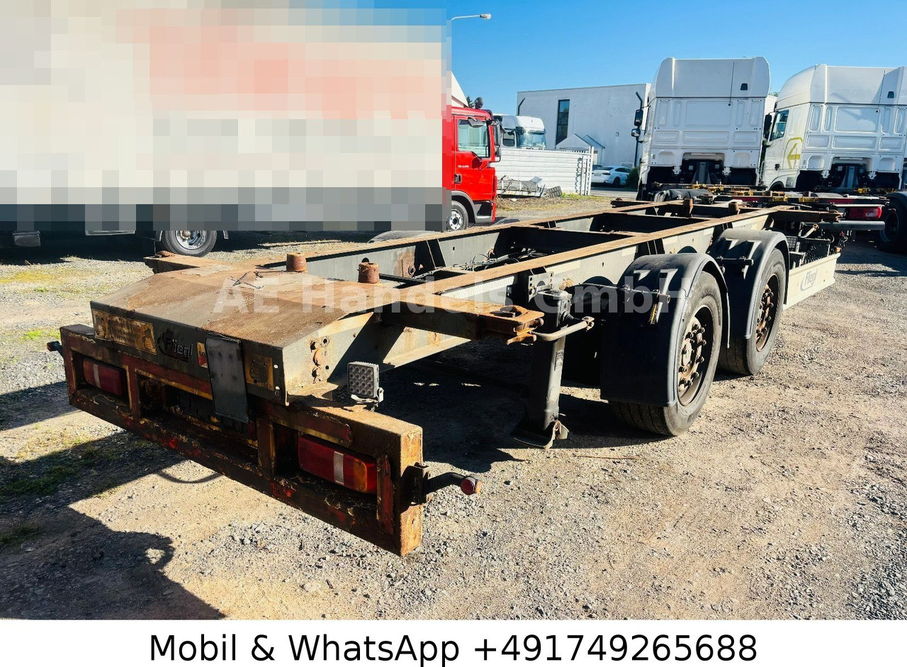 Fliegl TWP 180 Tandem BDF Tiefgekoppelt *Scheibenbremse - Containertransporter/ Wissellaadbak aanhangwagen: afbeelding 5 Fliegl TWP 180 Tandem BDF Tiefgekoppelt *Scheibenbremse - Containertransporter/ Wissellaadbak aanhangwagen: afbeelding 5