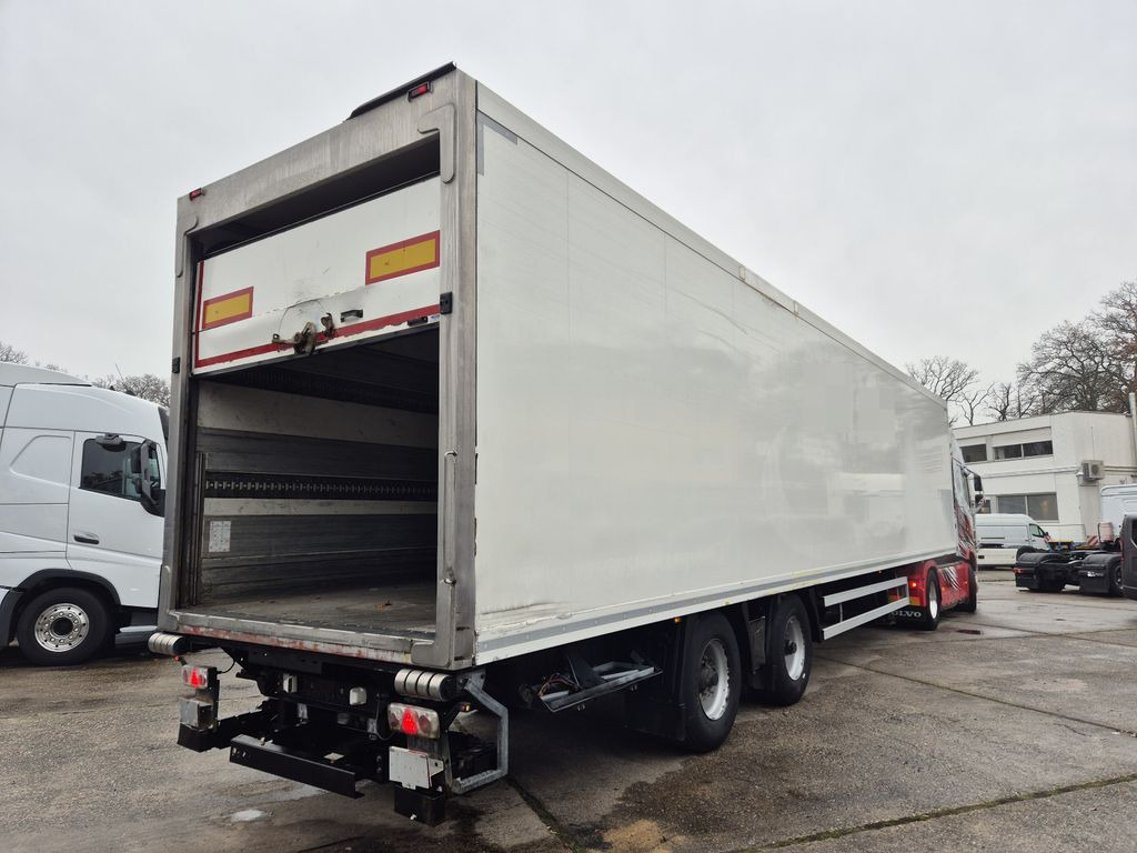 Krone SZ Carrier Vector 1950 *+-30°*Rolltor/Smartboard Krone SZ Carrier Vector 1950 *+-30°*Rolltor/Smartboard - Koelwagen oplegger: afbeelding 5 Krone SZ Carrier Vector 1950 *+-30°*Rolltor/Smartboard Krone SZ Carrier Vector 1950 *+-30°*Rolltor/Smartboard - Koelwagen oplegger: afbeelding 5