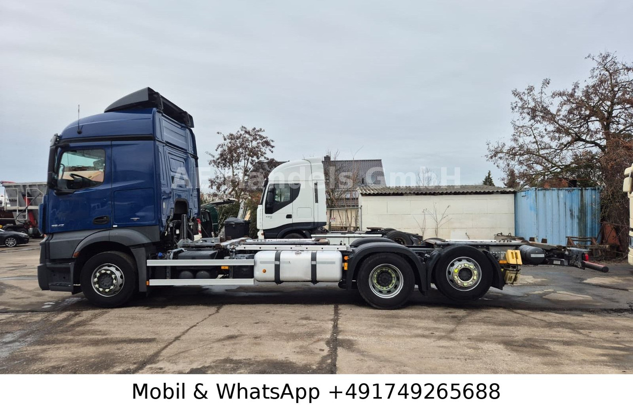 Mercedes-Benz Actros 4 2542 StreamSpace LL BDF *Retader/Multi - Containertransporter/ Wissellaadbak vrachtwagen: afbeelding 3 Mercedes-Benz Actros 4 2542 StreamSpace LL BDF *Retader/Multi - Containertransporter/ Wissellaadbak vrachtwagen: afbeelding 3