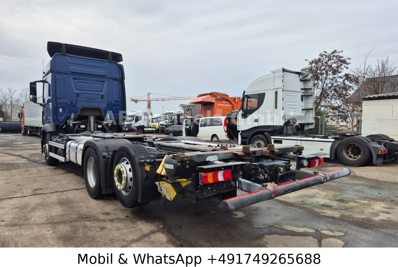 Mercedes-Benz Actros 4 2542 StreamSpace LL BDF *Retader/Multi - Containertransporter/ Wissellaadbak vrachtwagen: afbeelding 4 Mercedes-Benz Actros 4 2542 StreamSpace LL BDF *Retader/Multi - Containertransporter/ Wissellaadbak vrachtwagen: afbeelding 4