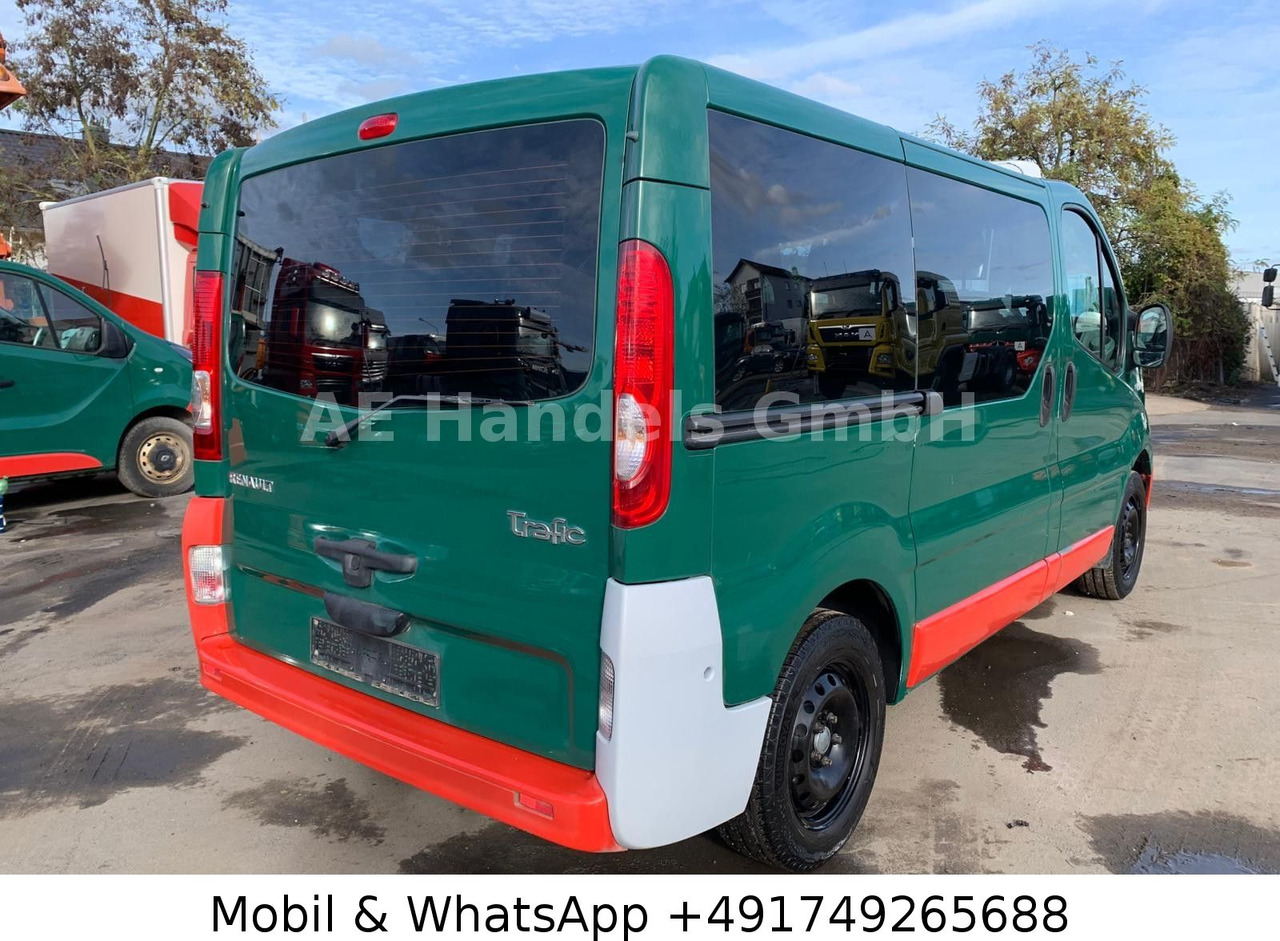 Renault Trafic Combi 9 Sitzer *Klima/Radio/1xSchiebetür - Personenvervoer: afbeelding 4 Renault Trafic Combi 9 Sitzer *Klima/Radio/1xSchiebetür - Personenvervoer: afbeelding 4