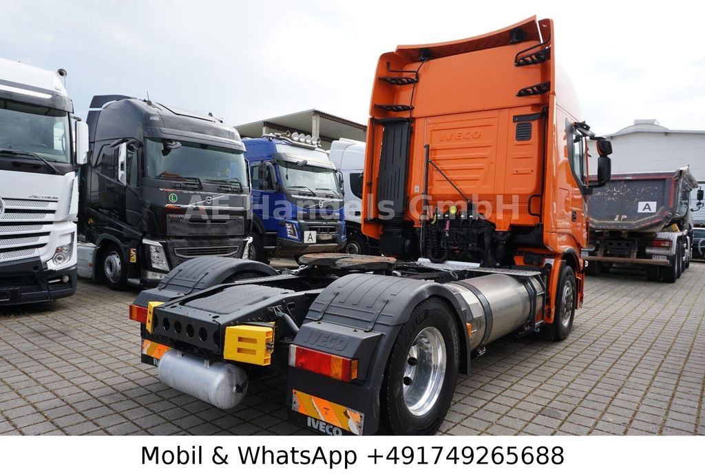 Iveco Stralis NP 400 Hi-Way BL LNG*Retarder/Standklima - Trekker: afbeelding 2 Iveco Stralis NP 400 Hi-Way BL LNG*Retarder/Standklima - Trekker: afbeelding 2