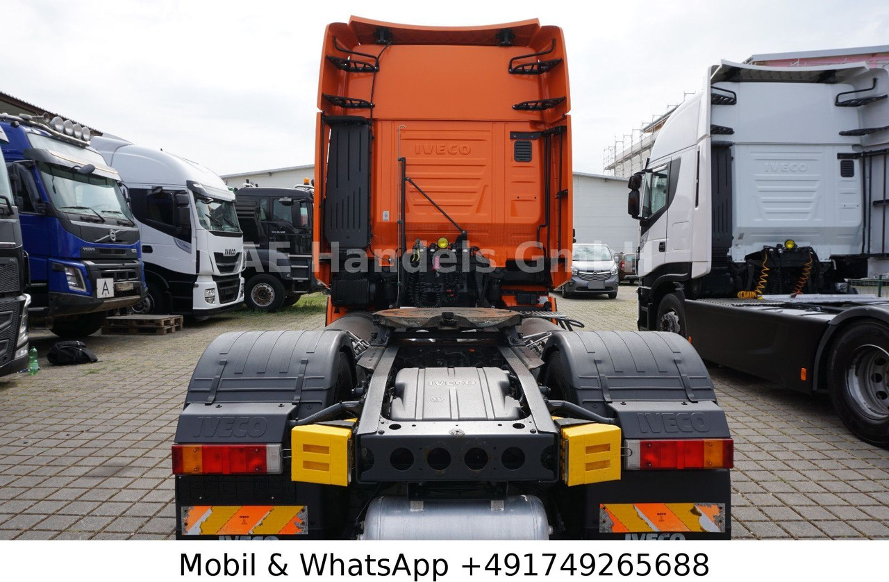 Iveco Stralis NP 400 Hi-Way BL LNG*Retarder/Standklima - Trekker: afbeelding 3 Iveco Stralis NP 400 Hi-Way BL LNG*Retarder/Standklima - Trekker: afbeelding 3