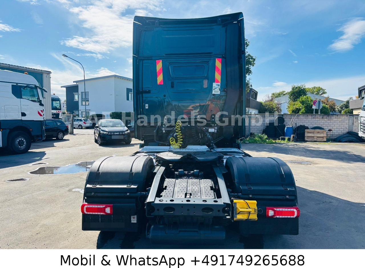 Mercedes-Benz Actros V 1843 L LL LowDeck *Retarder/ACC/2xTank - Trekker: afbeelding 4 Mercedes-Benz Actros V 1843 L LL LowDeck *Retarder/ACC/2xTank - Trekker: afbeelding 4