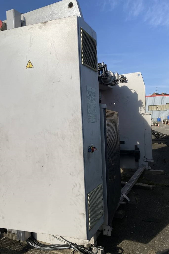BEYELER Presse/Plieuse PR6 2000KNx4100MM endommagé - Metaalbewerkingsmachine: afbeelding 4 BEYELER Presse/Plieuse PR6 2000KNx4100MM endommagé - Metaalbewerkingsmachine: afbeelding 4