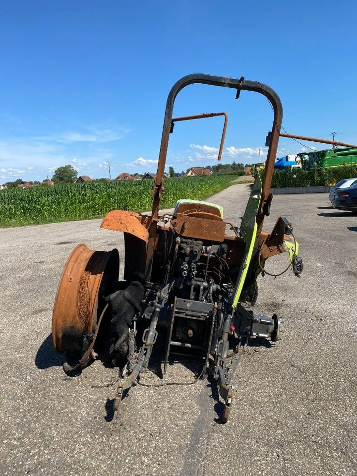 Claas ELIOS 210 Carte Grise Française  - Tractor: afbeelding 5 Claas ELIOS 210 Carte Grise Française  - Tractor: afbeelding 5