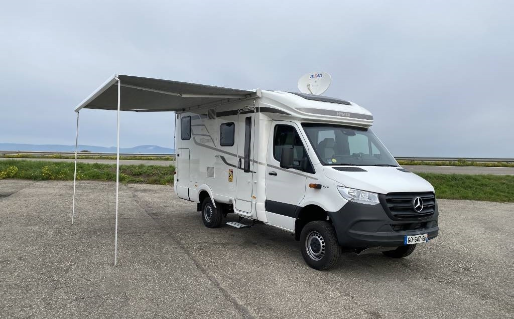 Hymer ML-T 570 -Mercedes 419 CDI 190 4x4 1er Main - Half integraal camper: afbeelding 4 Hymer ML-T 570 -Mercedes 419 CDI 190 4x4 1er Main - Half integraal camper: afbeelding 4
