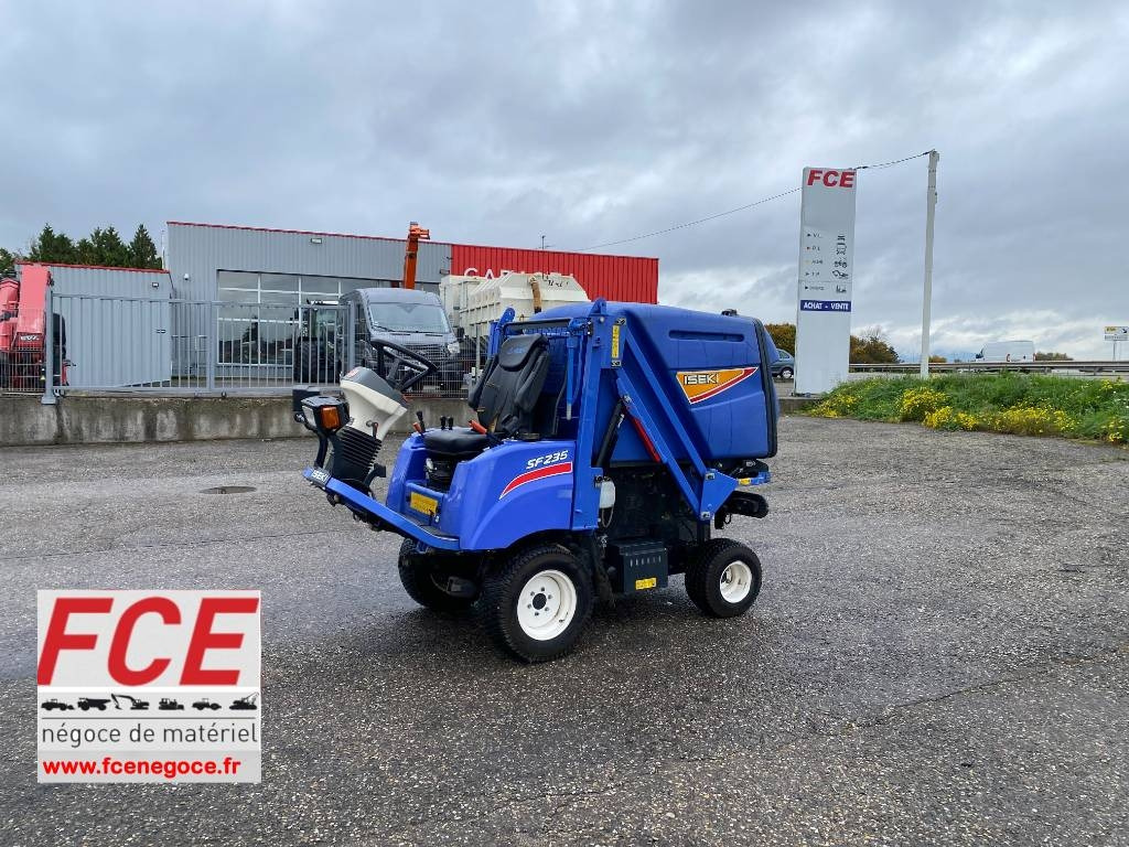 Iseki SF 235F 1er Main endommagée - Gazonmaaier: afbeelding 1 Iseki SF 235F 1er Main endommagée - Gazonmaaier: afbeelding 1