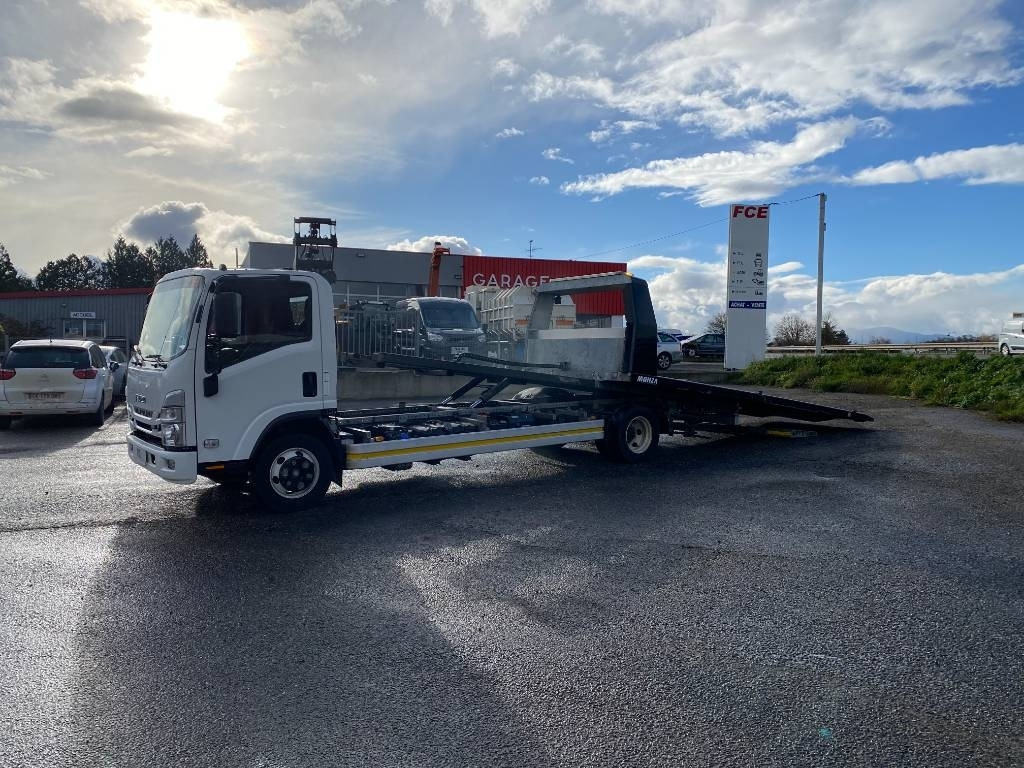 Isuzu P75-S2/MONZA 1er Main Carte grise Française - Autovrachtwagen vrachtwagen: afbeelding 2 Isuzu P75-S2/MONZA 1er Main Carte grise Française - Autovrachtwagen vrachtwagen: afbeelding 2