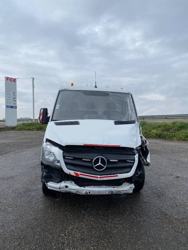 Mercedes-Benz SPRINTER 514Cdi / GAUBERT PC350 endommagée - Autovrachtwagen vrachtwagen: afbeelding 2 Mercedes-Benz SPRINTER 514Cdi / GAUBERT PC350 endommagée - Autovrachtwagen vrachtwagen: afbeelding 2