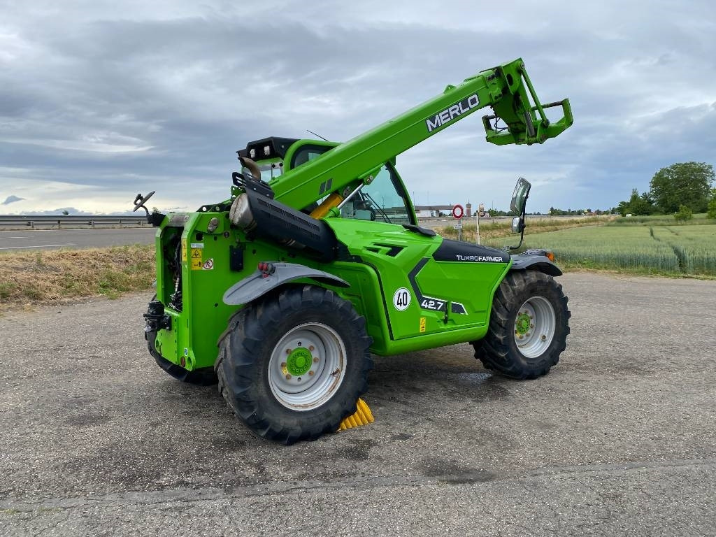 Merlo TF 42.7-145 / 40Km/H endommagé - Verreiker: afbeelding 4 Merlo TF 42.7-145 / 40Km/H endommagé - Verreiker: afbeelding 4