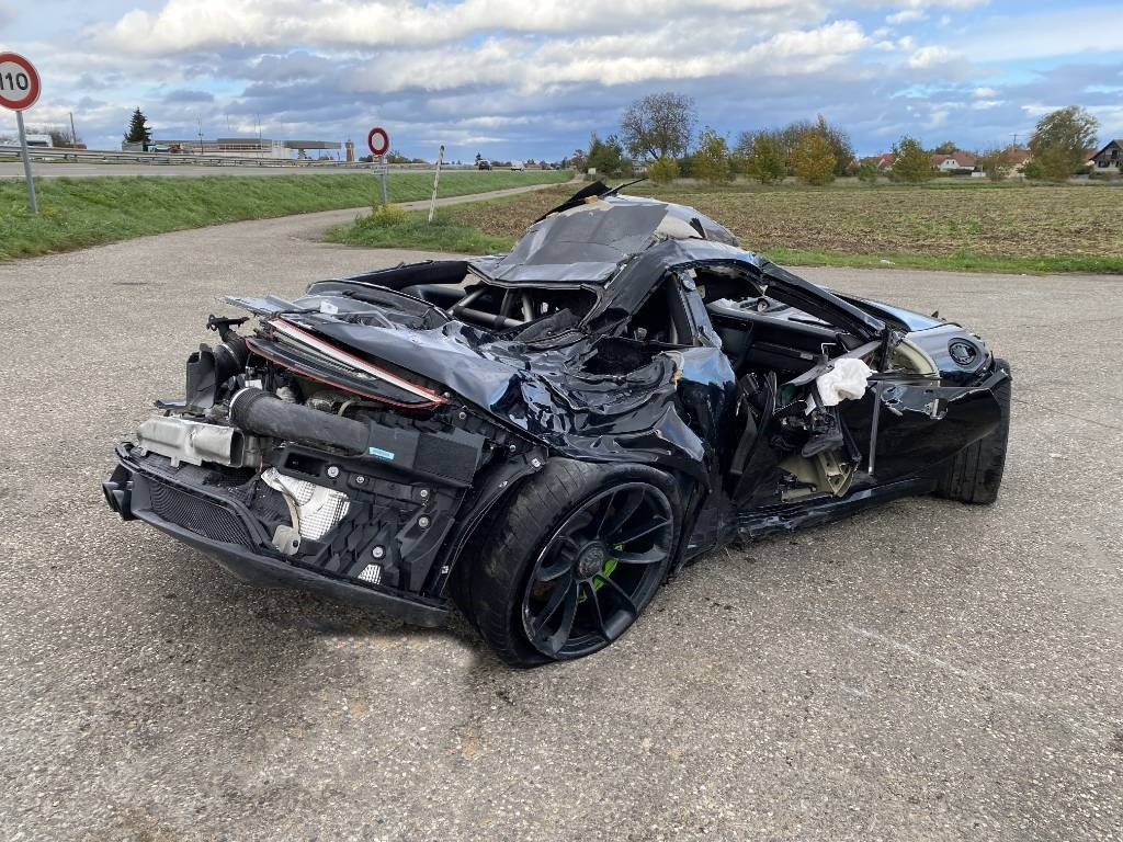 Porsche 911 GT3 RS (991) 4.0i 520 PDK7 Pack WEISSACH/RS - Personenwagen: afbeelding 4 Porsche 911 GT3 RS (991) 4.0i 520 PDK7 Pack WEISSACH/RS - Personenwagen: afbeelding 4