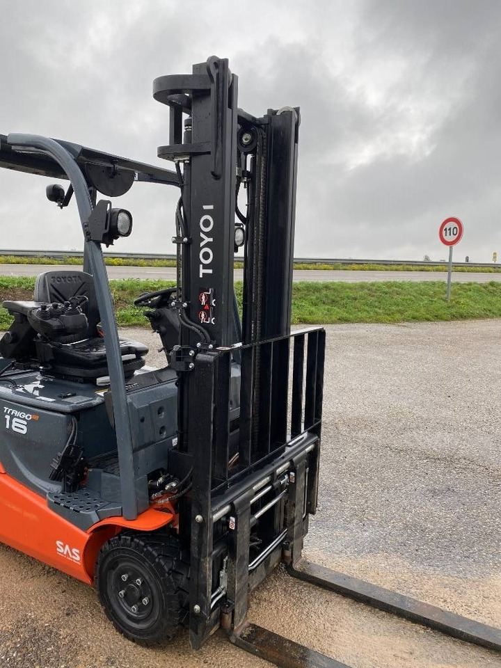 Elektrische heftruck Toyota TRAIGO 48/16-8FBMK16T endommagé: afbeelding 28 Elektrische heftruck Toyota TRAIGO 48/16-8FBMK16T endommagé: afbeelding 28