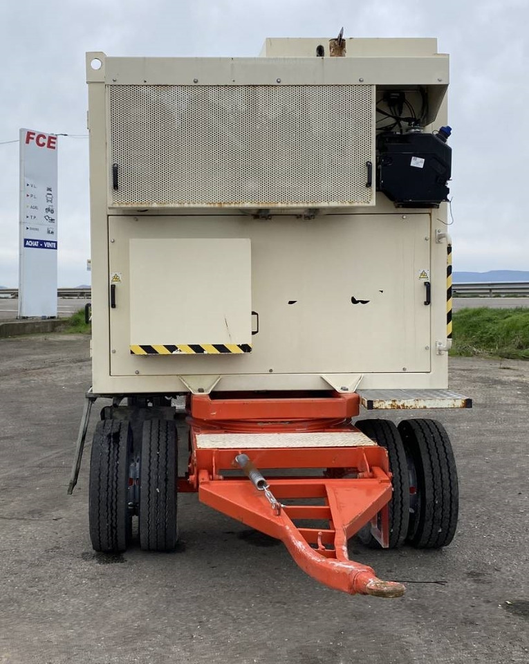 UNIVAC ASPIRATEUR MOBILE UNIVAC SC90DAV9AR-C  - Vacuümwagen: afbeelding 2 UNIVAC ASPIRATEUR MOBILE UNIVAC SC90DAV9AR-C  - Vacuümwagen: afbeelding 2