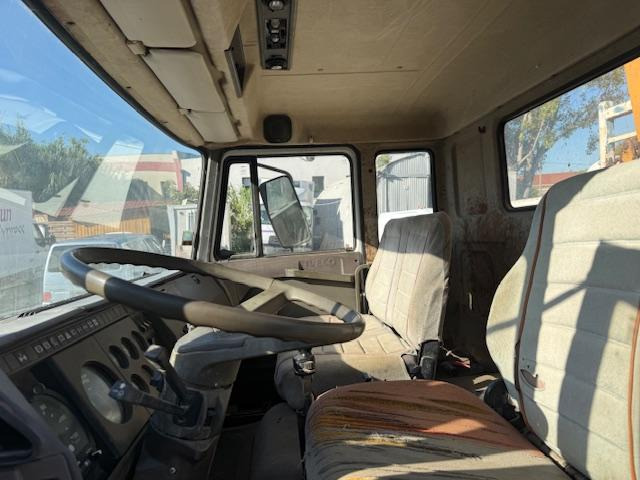 Iveco UNIC 175-24 BENNE GRUE - Kipper vrachtwagen, Kraanwagen: afbeelding 5 Iveco UNIC 175-24 BENNE GRUE - Kipper vrachtwagen, Kraanwagen: afbeelding 5